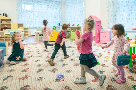Министерство: в Вильнюсском районе не создают литовские группы в детских садах