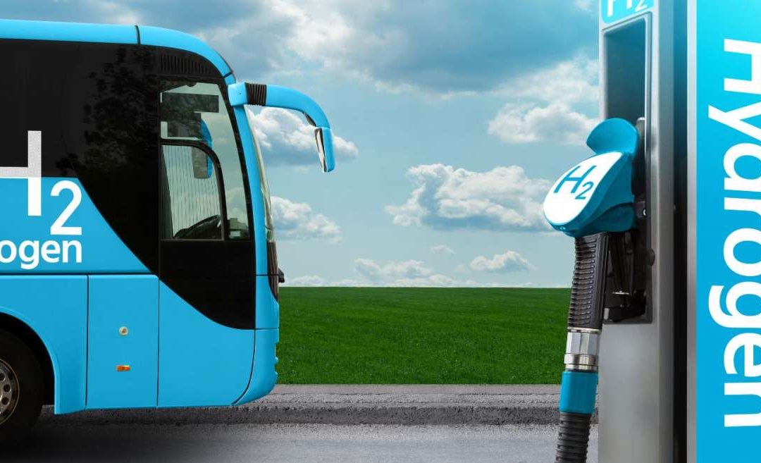 Столица не только закупит 16 автобусов с водородным двигателем, но и сама будет производить водород