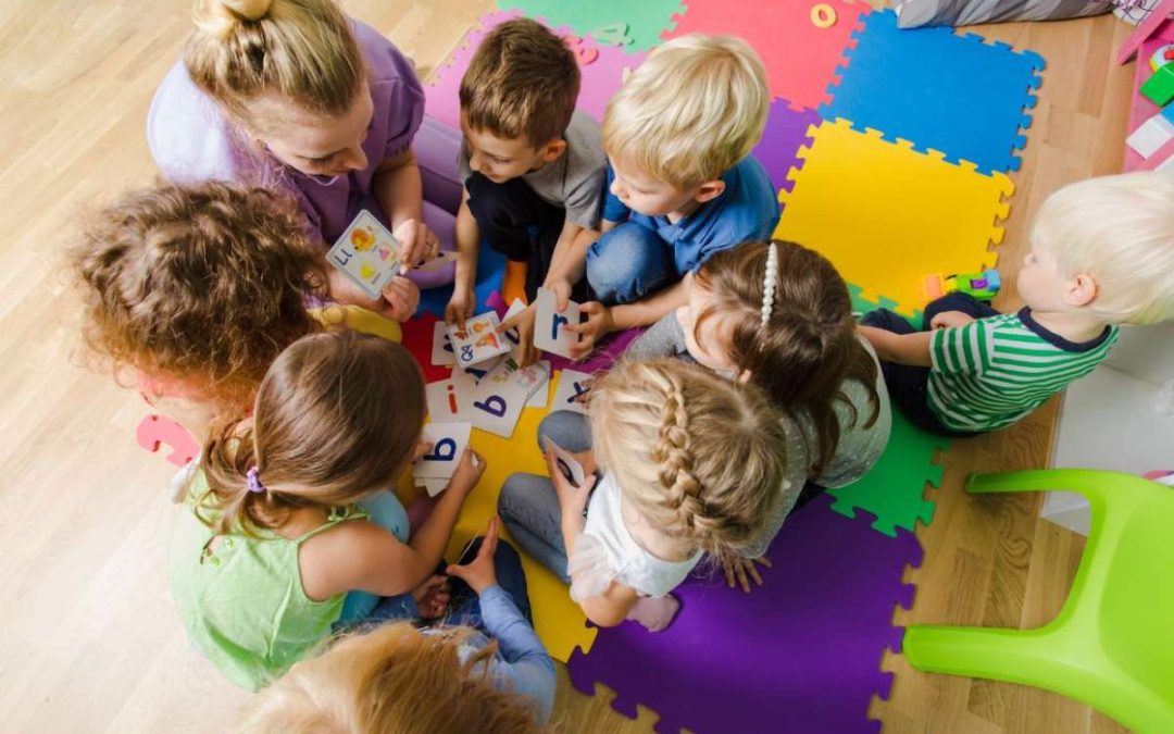 Представитель Вильнюсского районного самоуправления — о том, кто может обращаться в детские дневные центры и как это сделать
